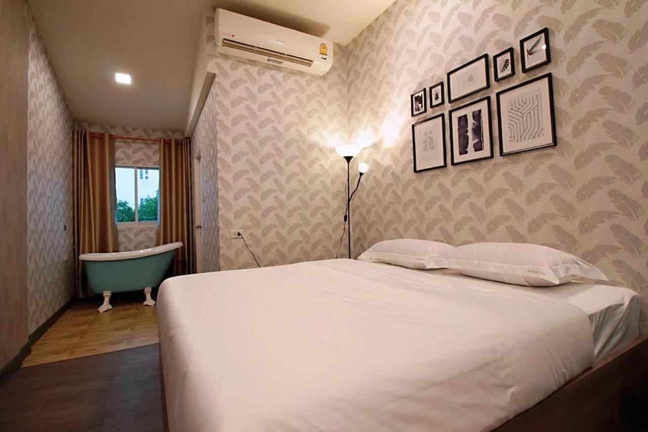 R 17 Living Hotel Bangkok Exteriér fotografie