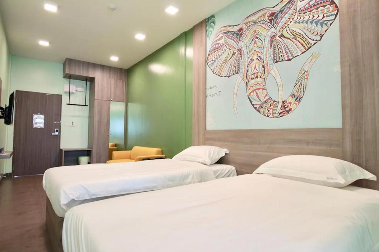R 17 Living Hotel Bangkok Exteriér fotografie